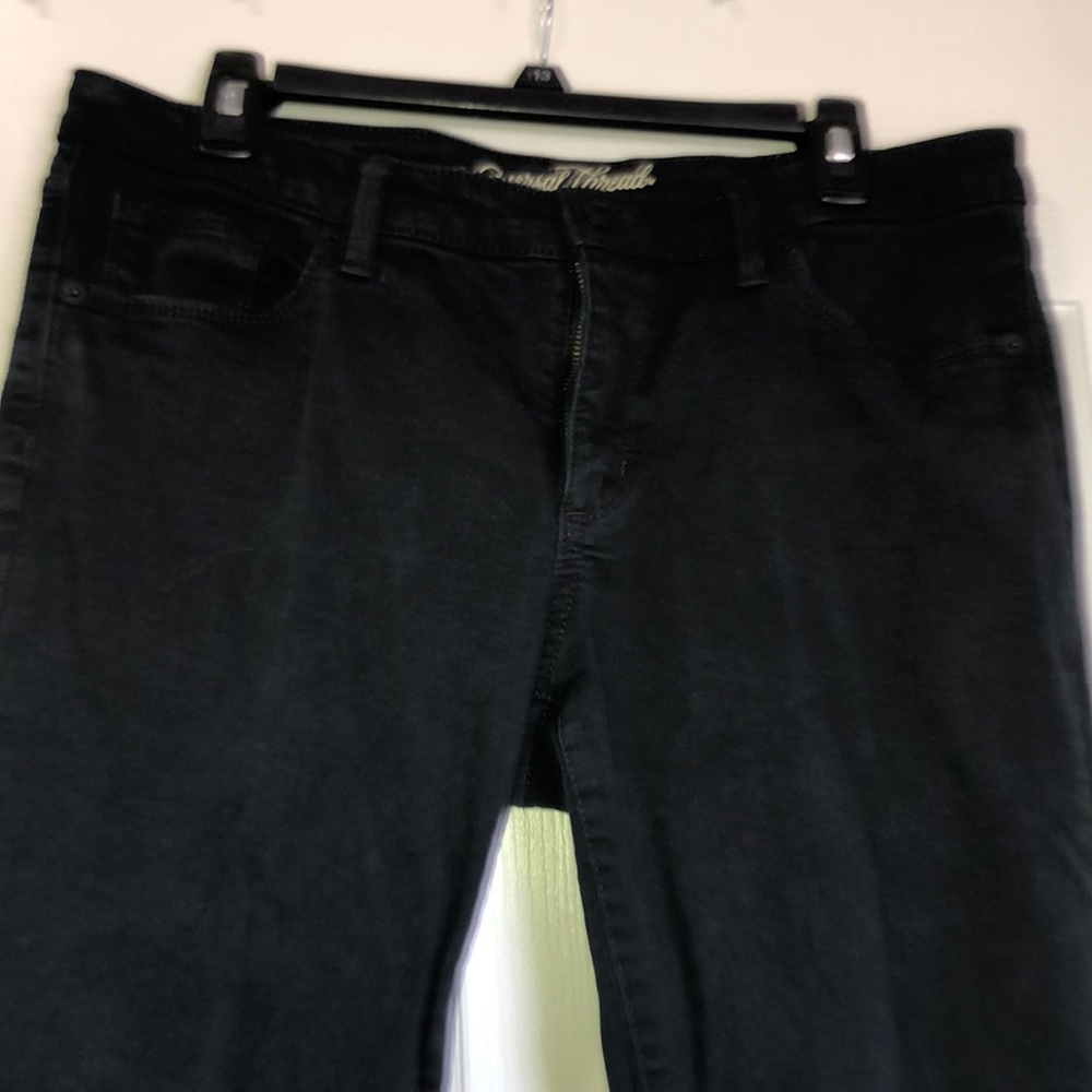 Black skinny jeans